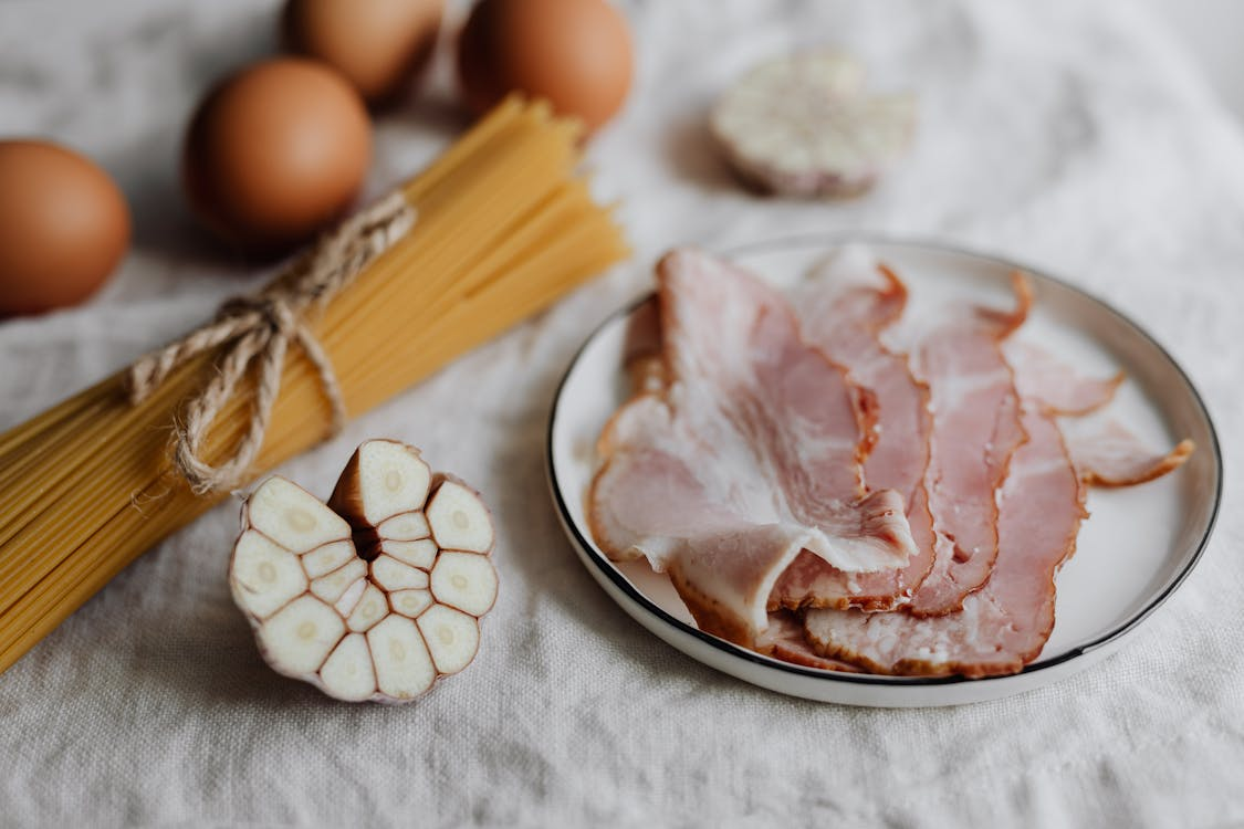 The Power of Chicken Recipes : How One Simple Ingredient Shapes Everyday Cooking